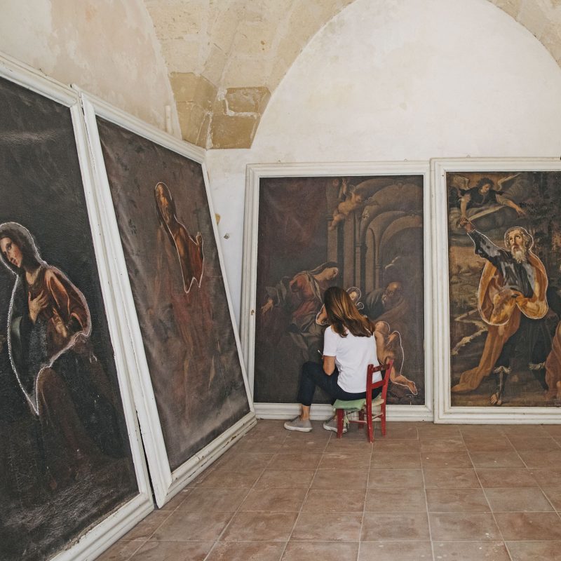 Restauro di quattro importanti tele della Chiesa dei SS. Medici di Gallipoli